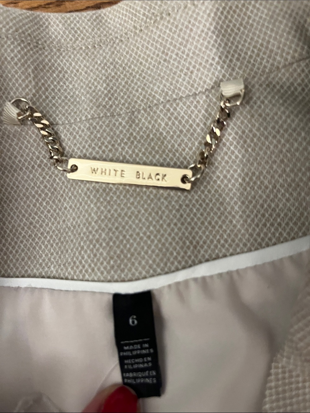 White House Black Market flounce sleeve studio vest - Picture 4 of 6
